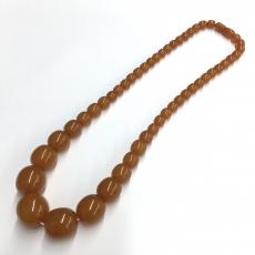 琥珀ネックレス