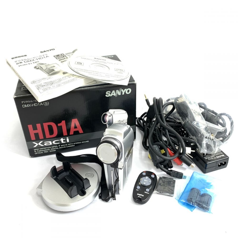 SANYO サンヨー Xacti ザクティ DMX-HD1A シルバー 外観美品 バッテリー 付属品有