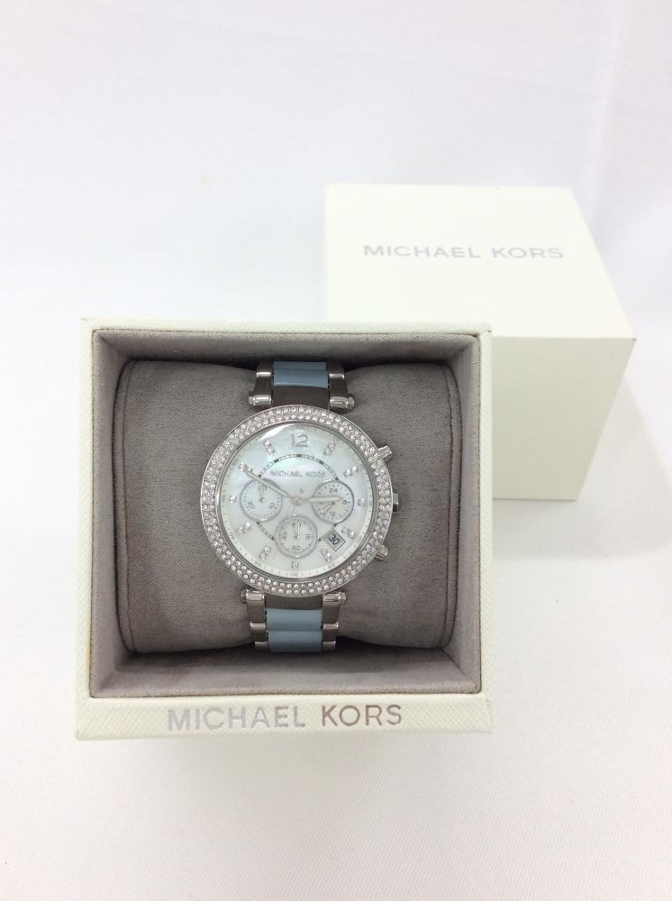 8,600円MKマイケルコース腕時計ブルー×シルバー(付属品全て有！超美品！)