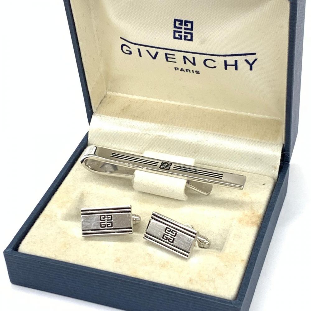 GIVENCHY 美品 ネクタイピン&カフス &タグ GIVENCHY 美品 ネクタイピン & カフス