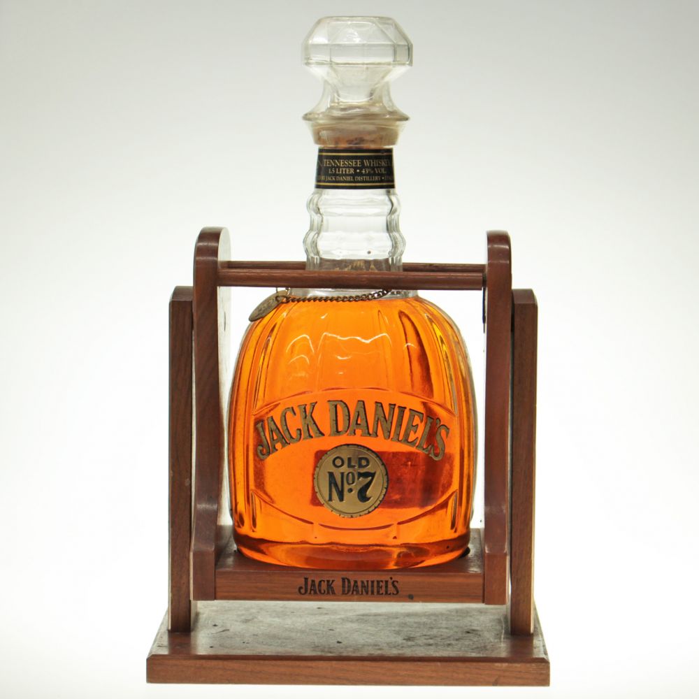 JACK DANIEL'S(ジャックダニエル)150年記念ボトル NO.7 台付き 1.5L