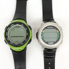 ジャンク品2個 SUUNTO スント 腕時計 ヴェクター&スパイダー アウトドアスポーツ ダイブコンピューター