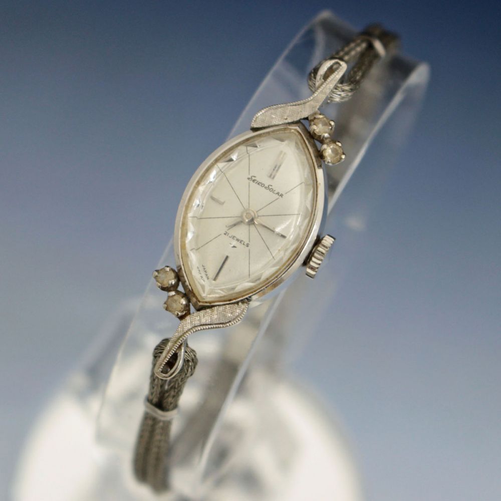 人気ブランドの ハミルトン 手巻き式 14ＫＷＧ ダイヤベゼル 1940年代
