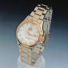 オリエント NR1Q-001-Q 参考価格¥54358- シェル文字盤 自動巻き腕時計