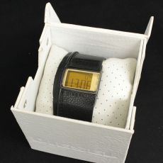 ディーゼル/デジタル/腕時計