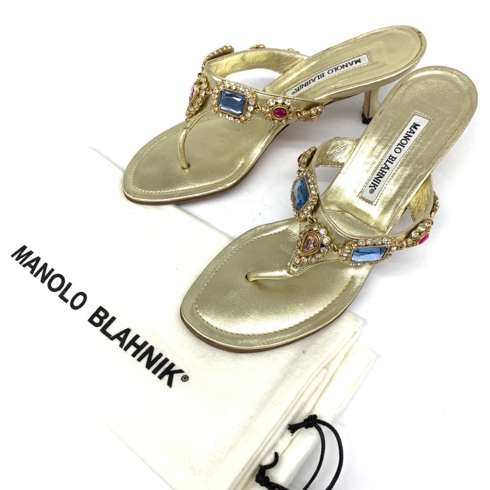 MANOLO BLAHNIK マノロブラニク トング サンダル ビジュー付き-