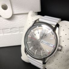 ディーゼル/M腕時計/クォーツ/DZ-1811/SS×レザー/ホワイト/汚れ