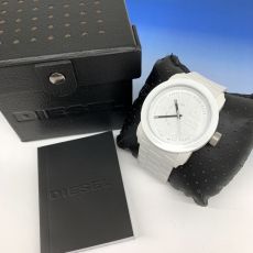 ディーゼル/M腕時計/クォーツ/DZ-1436/SS×ラバー/ホワイト/箱付