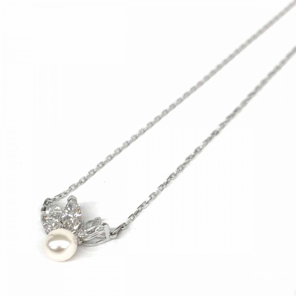 スワロフスキー/ネックレス/5422685/ルイゾンパールペンダント/リーフ/フェイクパール/シルバーカラー/箱付
