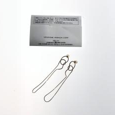 ヴァンドームアオヤマ/ツイストピアス/キャッチK10刻印/総重量2.2ｇ