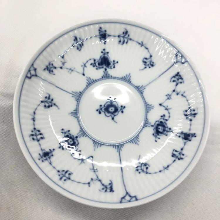 ロイヤルコペンハーゲン/ソーサーのみ(カップなし)/ブルーフルーテッド 